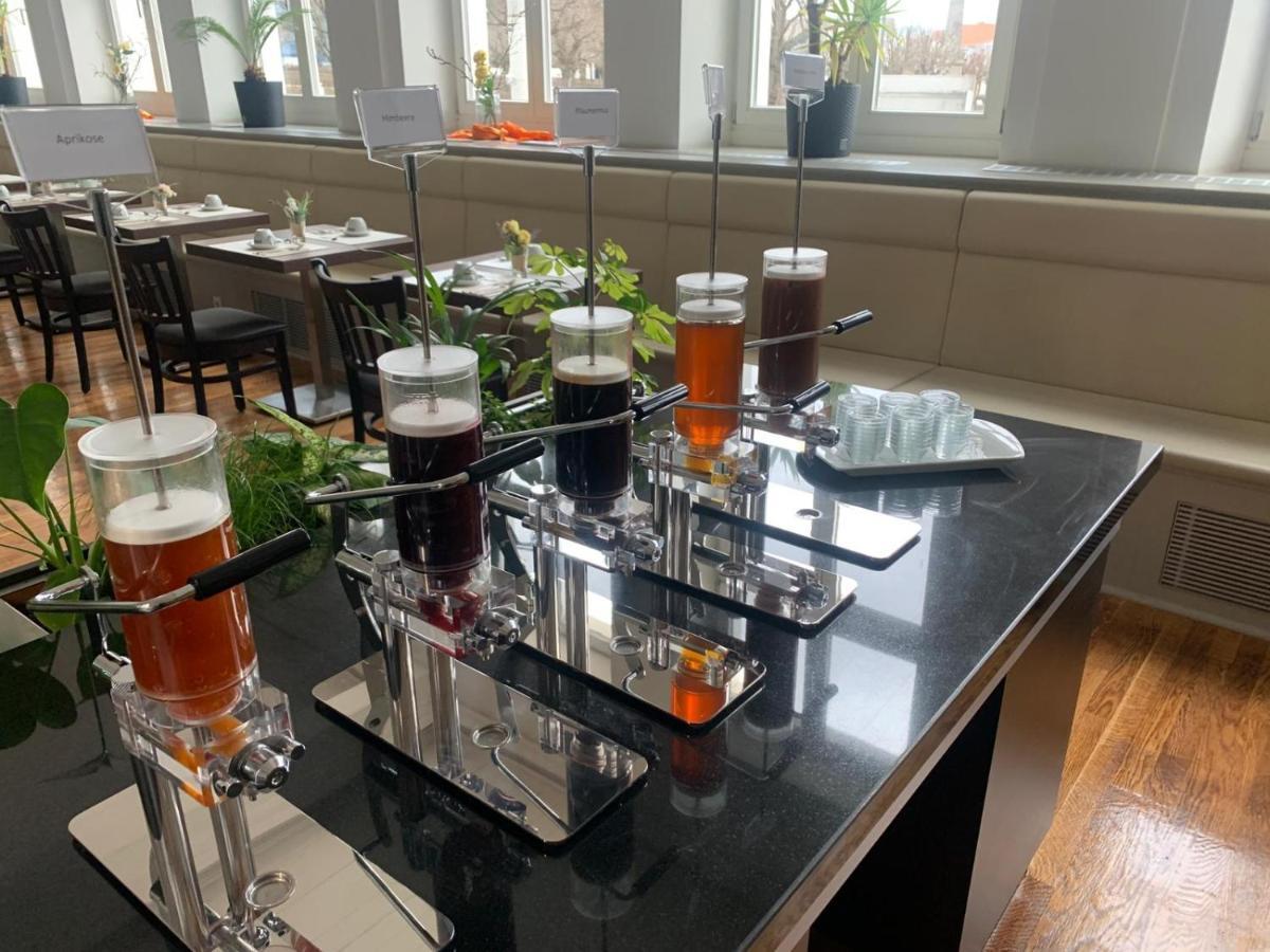 Parkhotel Putbus - Renoviert Seit Februar 2025 Esterno foto