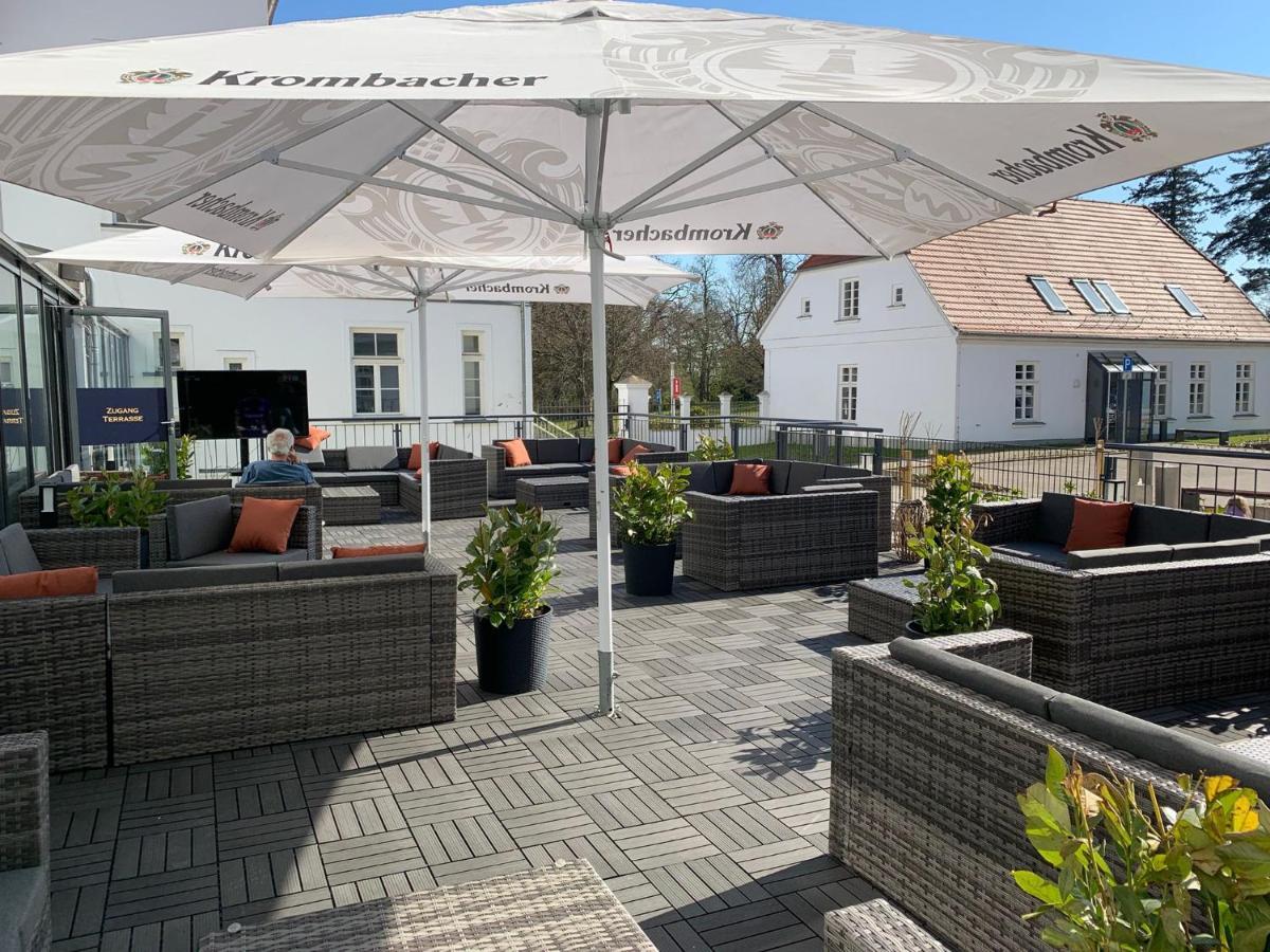 Parkhotel Putbus - Renoviert Seit Februar 2025 Esterno foto