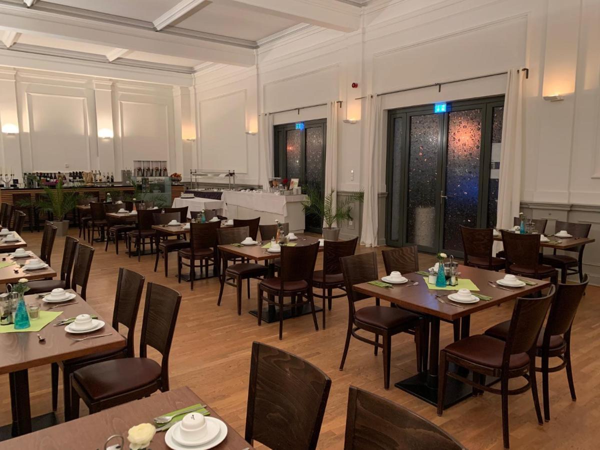Parkhotel Putbus - Renoviert Seit Februar 2025 Esterno foto